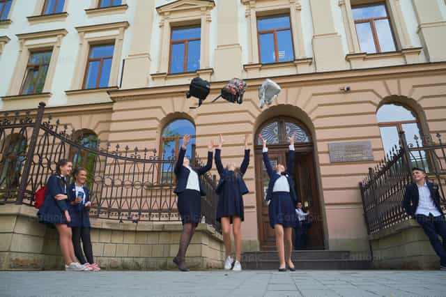Glück ist, hier und jetzt zu sein - Katholische Stockfotos