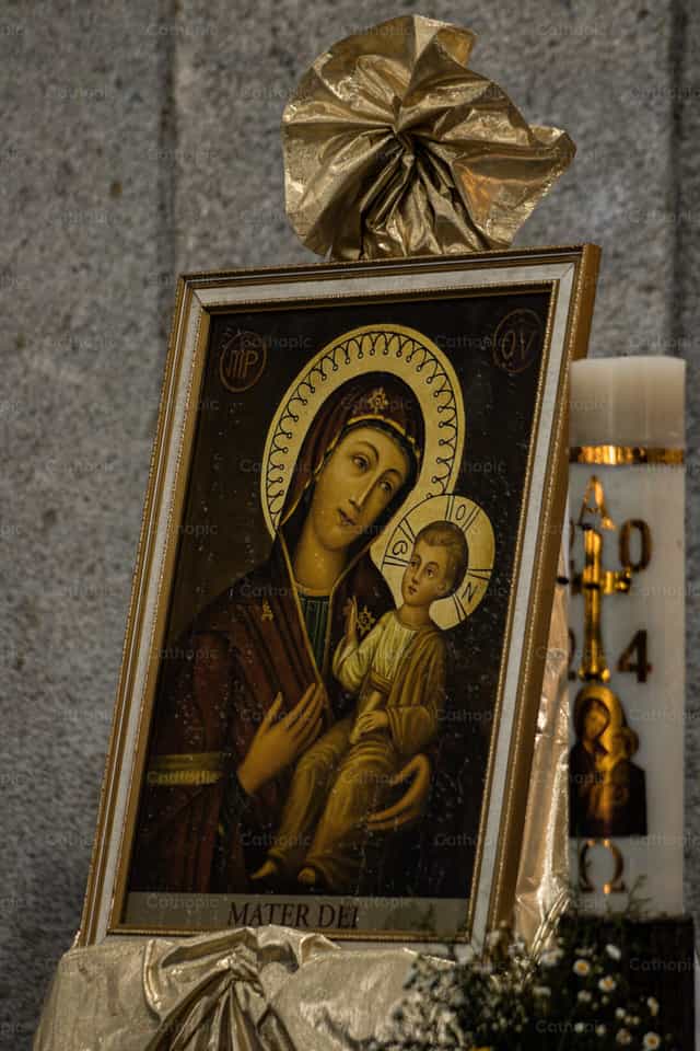 Virgen de la divina providencia - Banco de imágenes católicas - Fotografía por Andrés José Barbera Zambrano