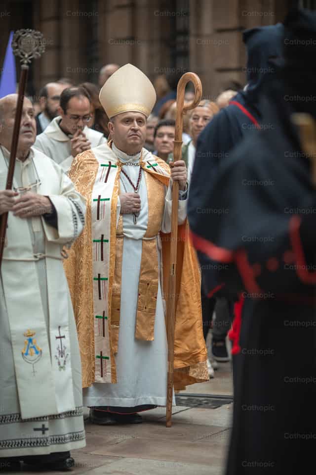 Arcebispo de Santiago de Compostela - Imagens católicas de stock - Foto de Yandry Fernández Perdomo