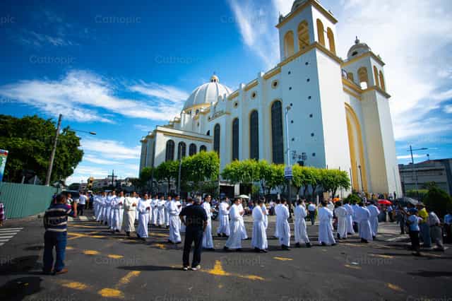 Iglesia - Banco de imágenes católicas