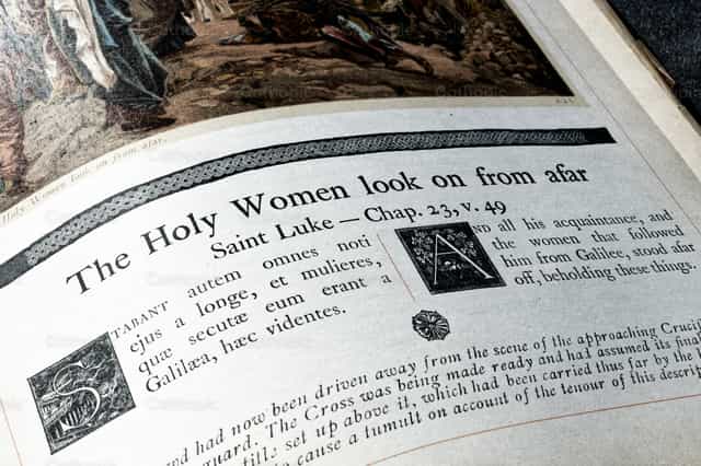 O Evangelho de São Lucas, capítulo 23 - Imagens católicas de stock - Foto de Bible and Art