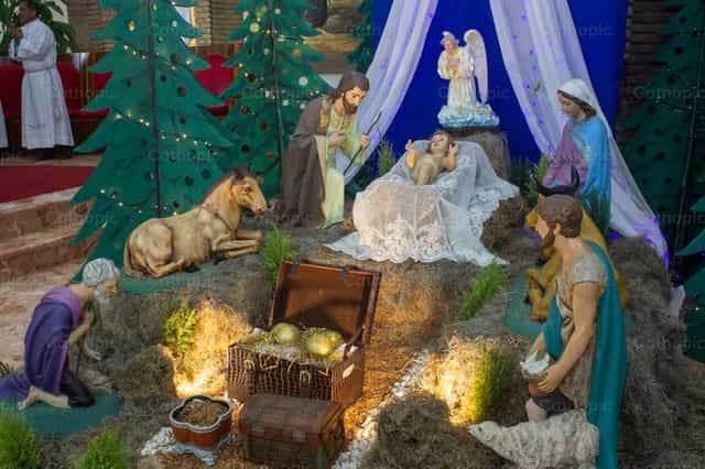 Nacimiento del Niño Jesus - Banco de imágenes católicas