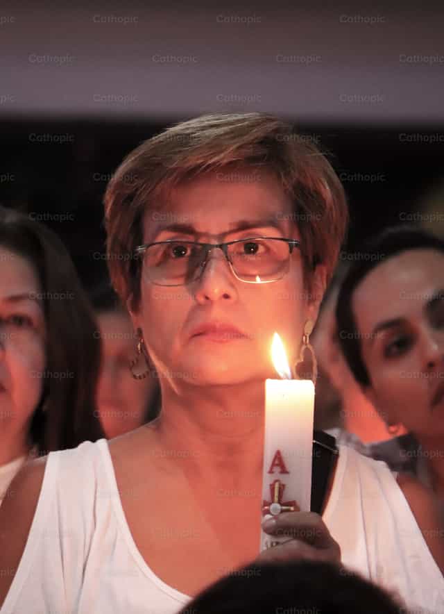Veillée pascale - Images catholiques de stock - Photo de Guillermo Martínez Gutiérrez