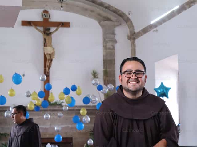 Fray Peregrina - Banco de imágenes católicas - Fotografía por Juan Pablo Campos Ávila