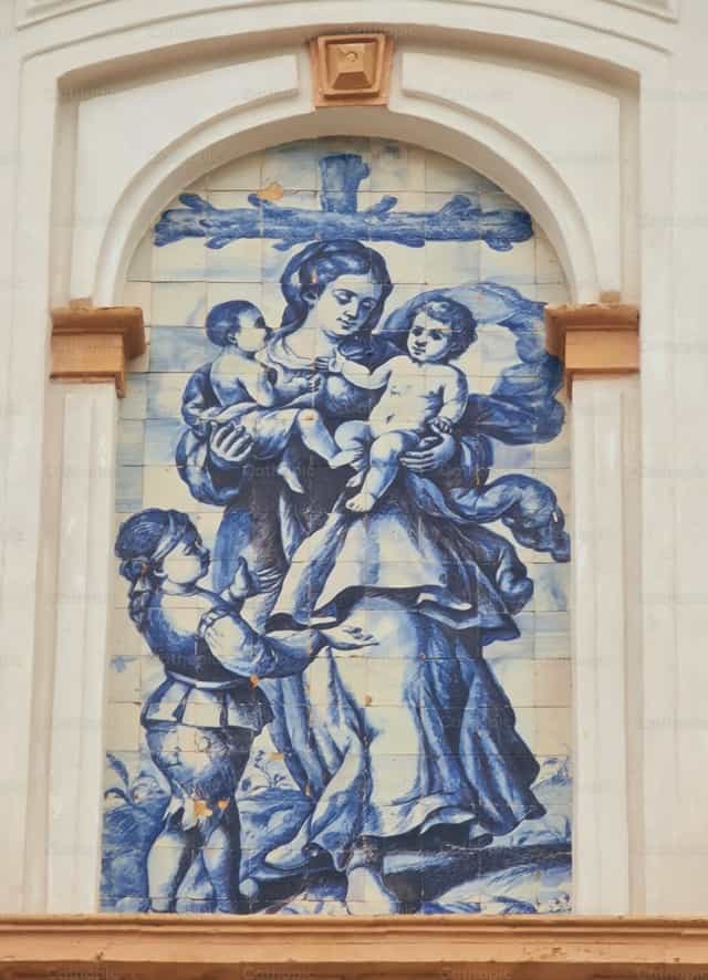 Maria nos cuida - Banco de imágenes católicas
