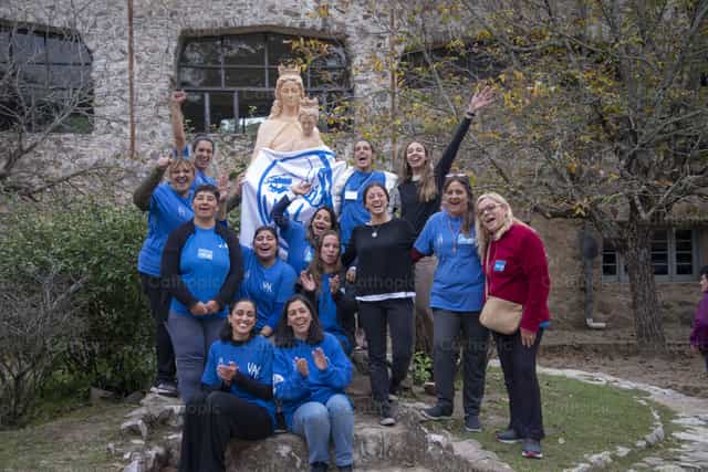 Retiro Volver a Empezar mujeres - Banco de imágenes católicas
