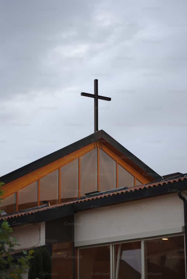 Cruz da Igreja Iesu Comunio - Imagens católicas de stock - Foto de Rodrigo De Miguel