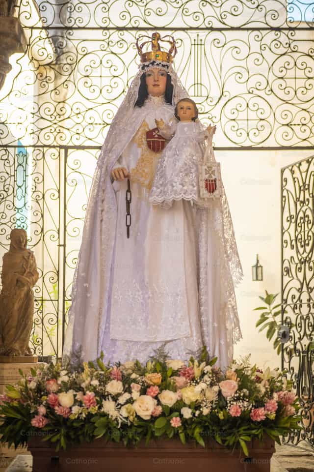 Virgen de La Merced - Banco de imágenes católicas - Fotografía por Adrian Martínez Cádiz