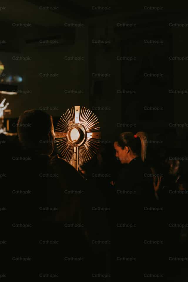Conservation du Très Saint Sacrement - Images catholiques de stock