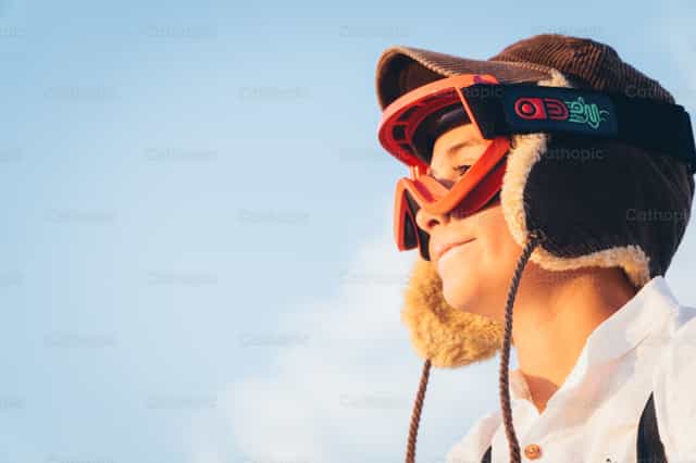 Ótimo pequeno piloto de avião - Imagens católicas de stock - Foto de Almures Studio