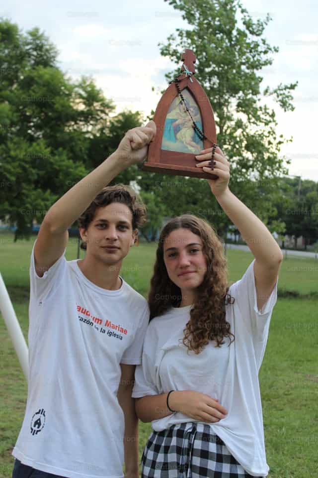 Somos jovens, somos esperança - Imagens católicas de stock - Foto de Candelaria Betsabé Gottardini