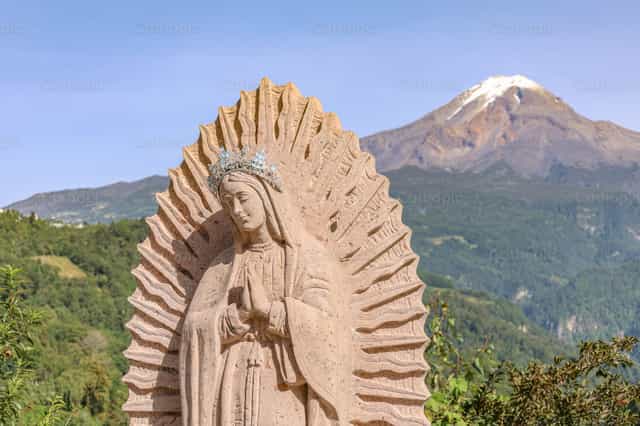Camino de Guadalupe - Catholic stock images - Photo by Nicolás Núñez LC