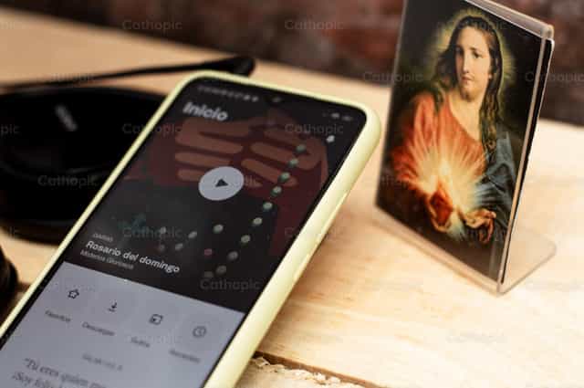 Apps de Oracion - Banco de imágenes católicas - Fotografía por Carolina BR