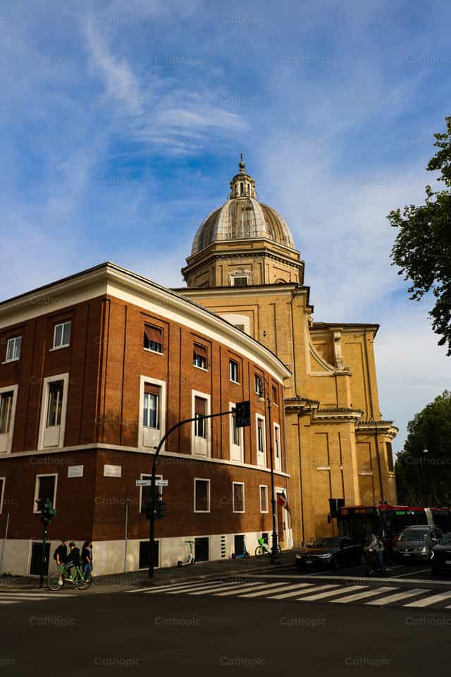 Basílica de San Juan de los Fiorentinos - Banco de imágenes católicas