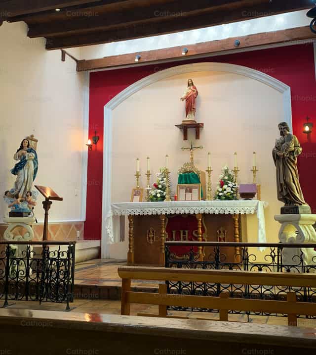Altar - Banco de imágenes católicas