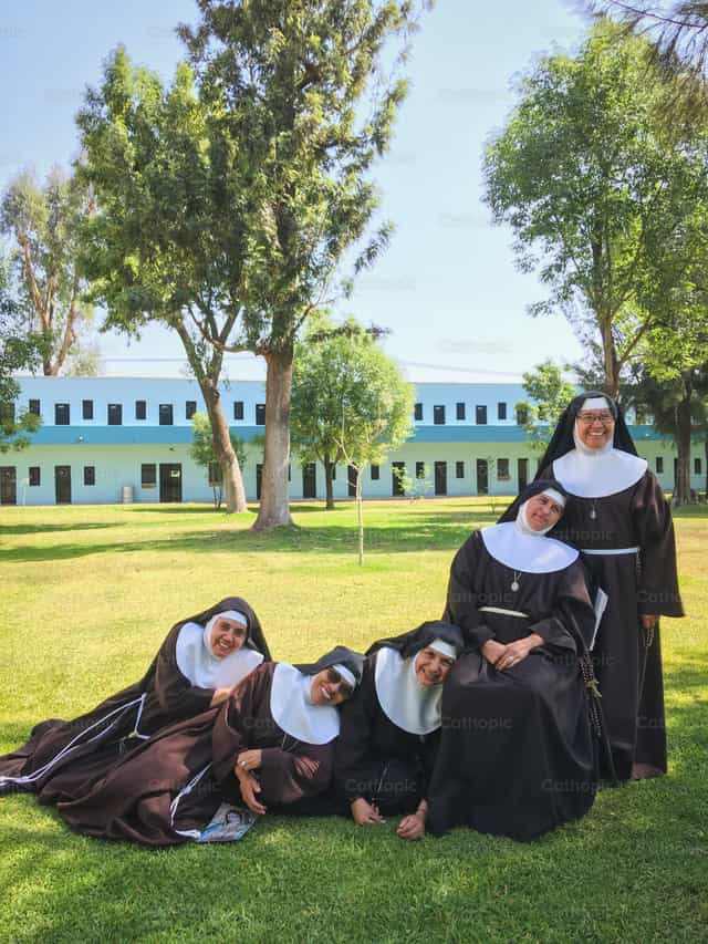 Az örökkévalóság villanása - Katolikus stockképek