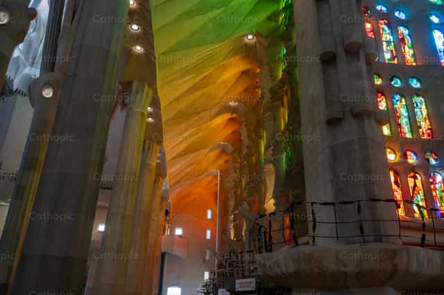 Colores de la Sagrada Família - Banco de imágenes católicas