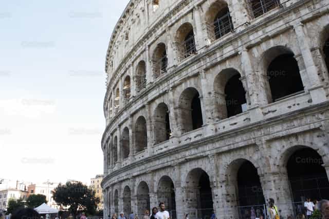 Coliseu Romano - Imagens católicas de stock - Foto de encaminados vamos