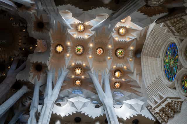 Rosetón de la Sagrada Família - Banco de imágenes católicas