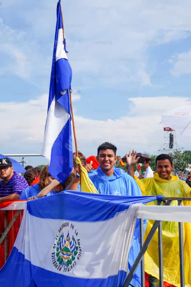 Pilgrims of WYD Krakow 2016 - Catholic stock images - Photo by Ana Carolina Escobar Arce