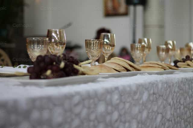 Mesa da Última Ceia - Imagens católicas de stock