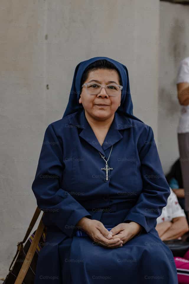 Hermana consagrada - Banco de imágenes católicas