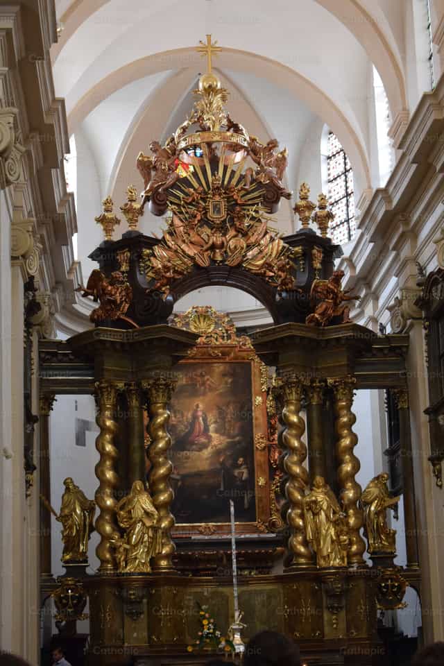 Altar Iglesia de Santa María de la Victoria - Banco de imágenes católicas - Fotografía por Lupe Belmonte