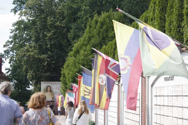 Heiligtum der Göttlichen Barmherzigkeit in Krakau - Katholische Stockfotos