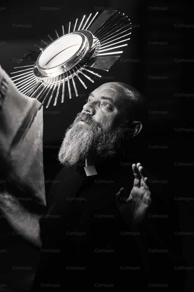 Culte - Images catholiques de stock