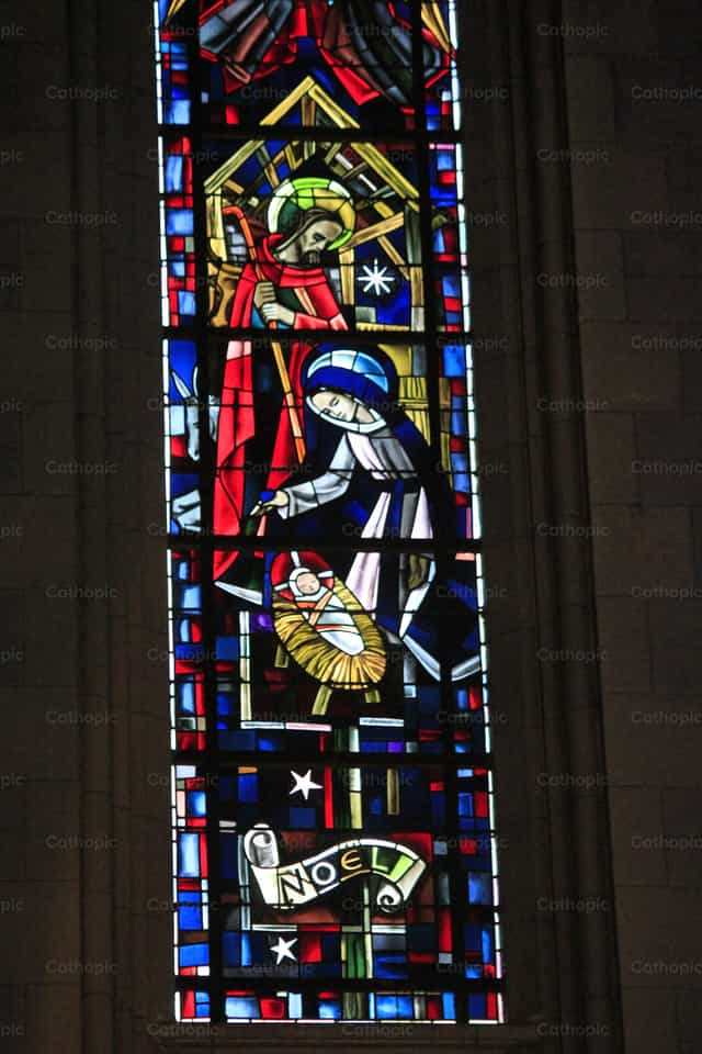Vitral de la Natividad - Banco de imágenes católicas