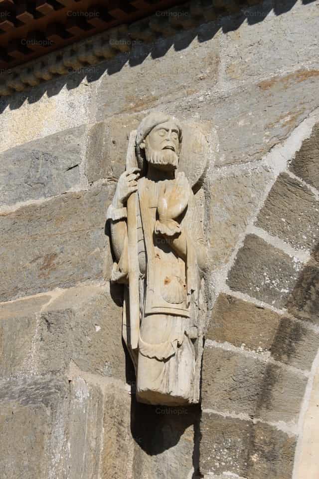 Escultura de Santiago peregrino - Banco de imágenes católicas