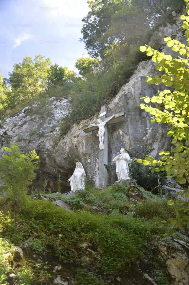 Fin del Calvario, Lourdes - Banco de imágenes católicas - Fotografía por J_Photo