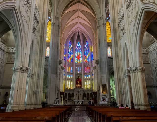 Catedral del Sagrado Corazon de Jesus - Banco de imágenes católicas