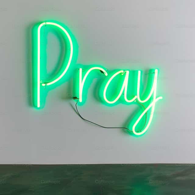 Oración en luz neón - Banco de imágenes católicas - Fotografía por Carolina BR
