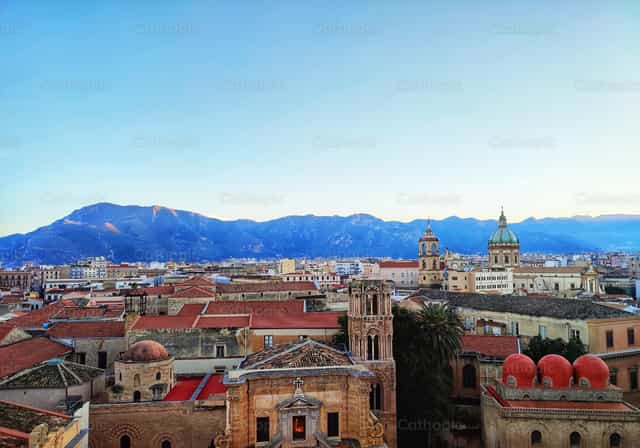 Palermo, Sicilia - Banco de imágenes católicas - Fotografía por Marius Jocys