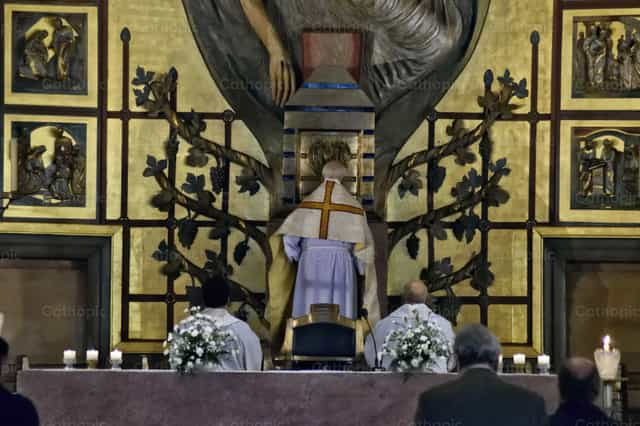 Retablo - Banco de imágenes católicas