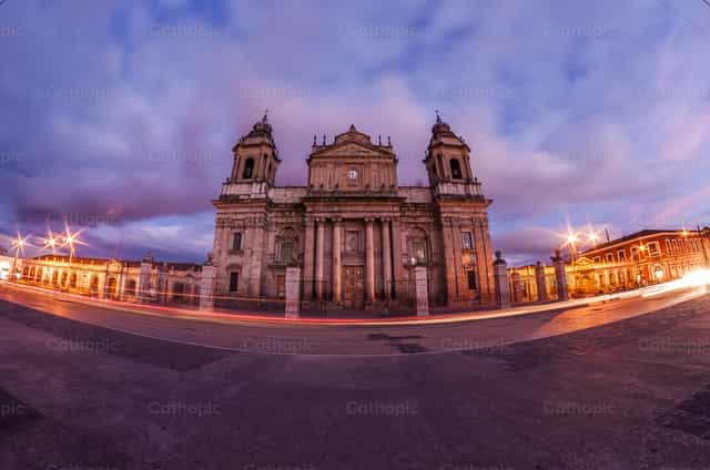 Catedral Metropolitana  de Guatemala - Banco de imágenes católicas