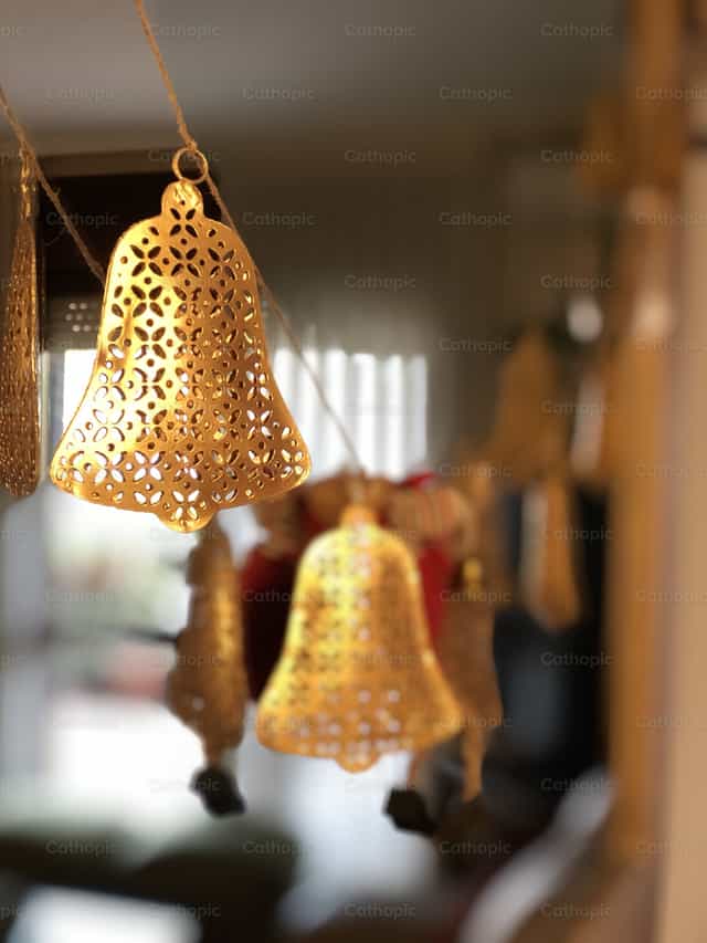 Campane di Natale - Immagini stock cattoliche - Foto di @malenymedina