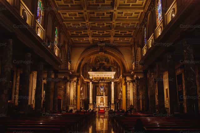 Basílica de Nossa Senhora da Árvore de Carvalho - Imagens católicas de stock - Foto de Gerardo Juarez