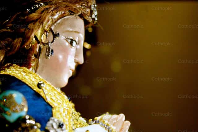 Bienaventurada - Banco de imágenes católicas