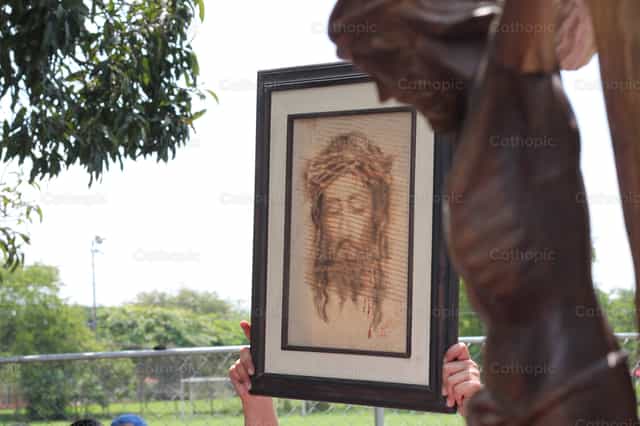Jesus Crucificado - Imagens católicas de stock