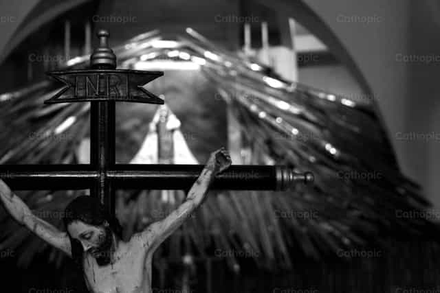 Cruz, la muerte de Jesus - Banco de imágenes católicas