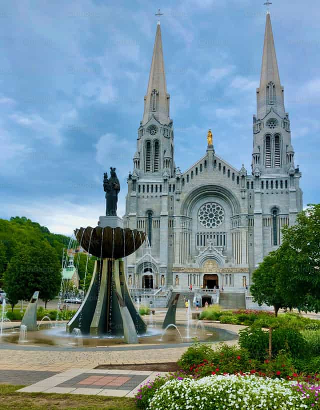 Iglesia de Santa Ana - Banco de imágenes católicas