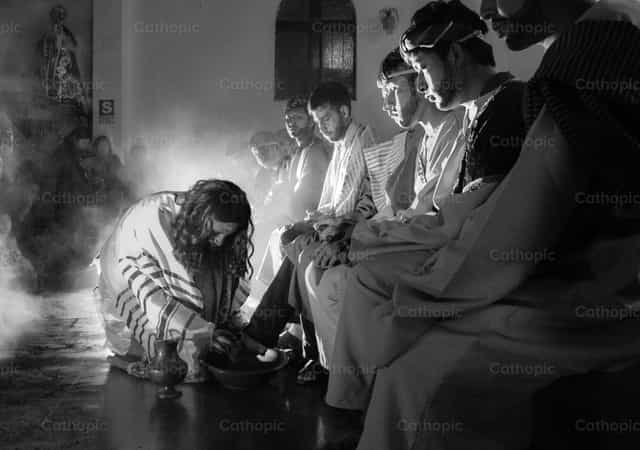 Lavatorio de los pies - Banco de imágenes católicas