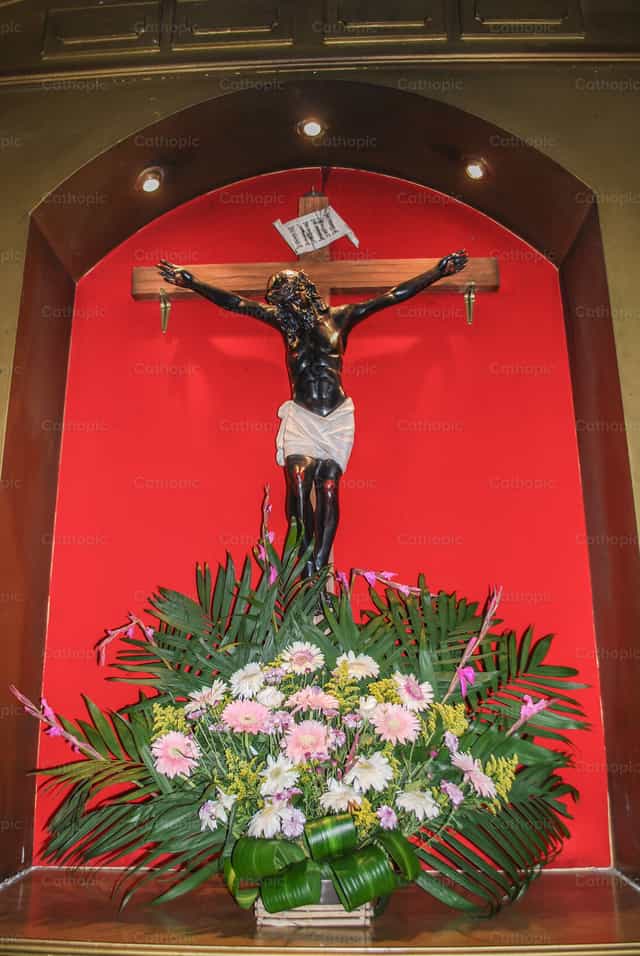 Replica del Cristo Negro de Esquipulas - Banco de imágenes católicas