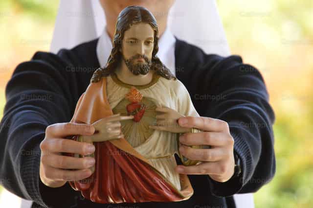 Jesus Heart - Catholic stock images - Photo by Carolina BR