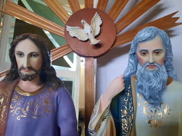 Santisima Trinidad - Banco de imágenes católicas - Fotografía por juanplancarte