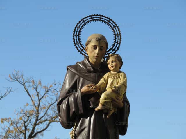 Santo António de Pádua - Imagens católicas de stock