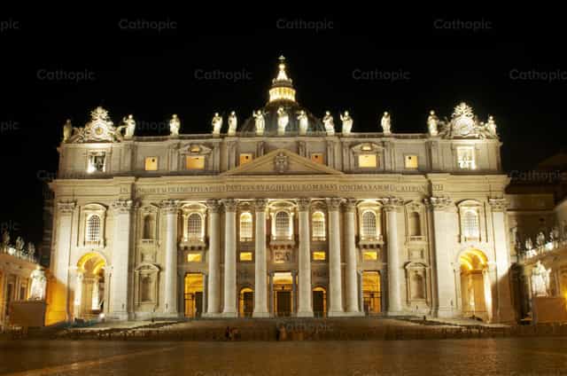 Basilique Saint-Pierre - Images catholiques de stock