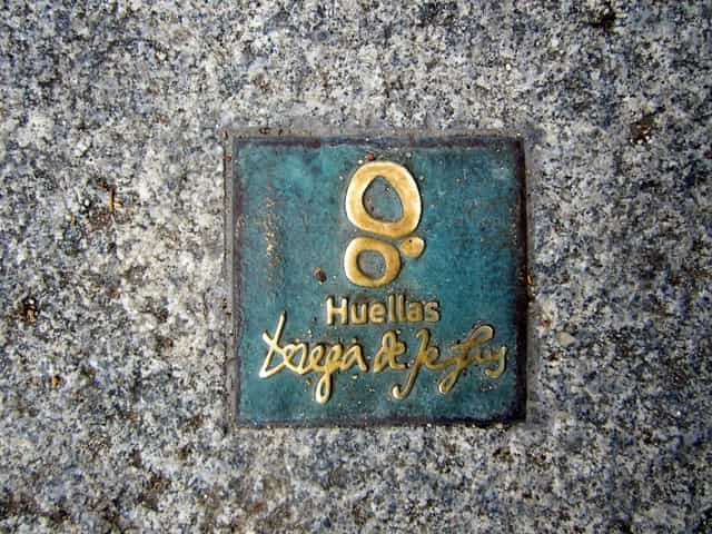 Placa en la pared - Banco de imágenes católicas
